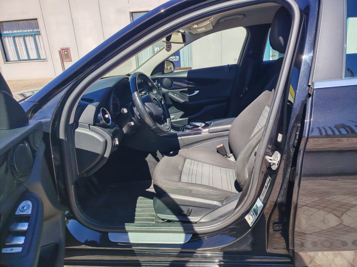 Mercedes-Benz Classe C Station Wagon 200 d Auto Executive (10)