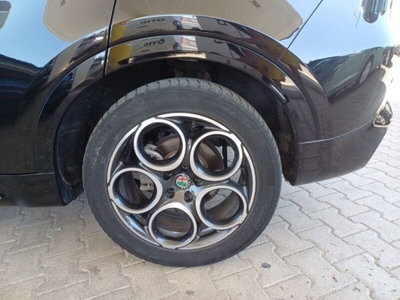 Alfa Romeo Tonale Tonale 1.5 160 CV MHEV TCT7 Ti (14)