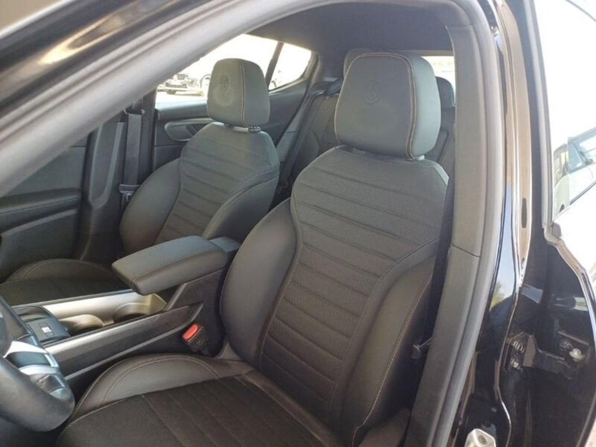 Alfa Romeo Tonale Tonale 1.5 160 CV MHEV TCT7 Ti (9)