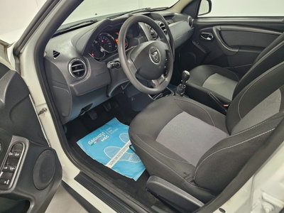 Dacia Duster 1.5 dCi 110CV Start&Stop 4x2 Lauréate (13)