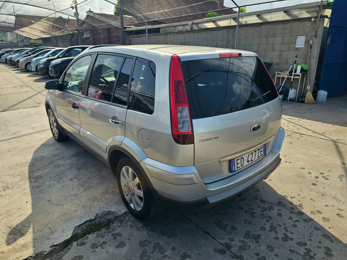 Ford Fusion UAV 1.4 16V 5p. Bz.- GPL (5)