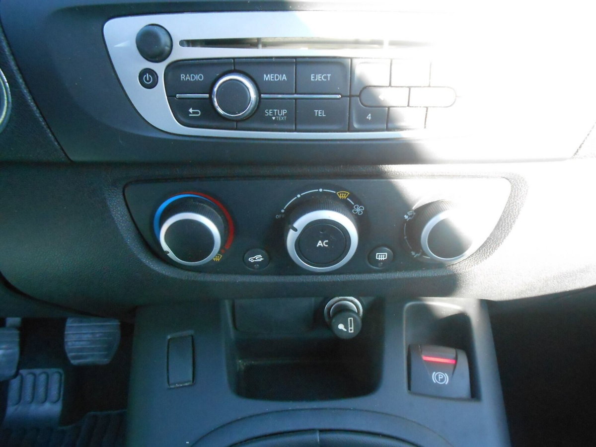 Renault Scenic E-Tech Electric XMod 1.5 dCi 110CV Wave (11)