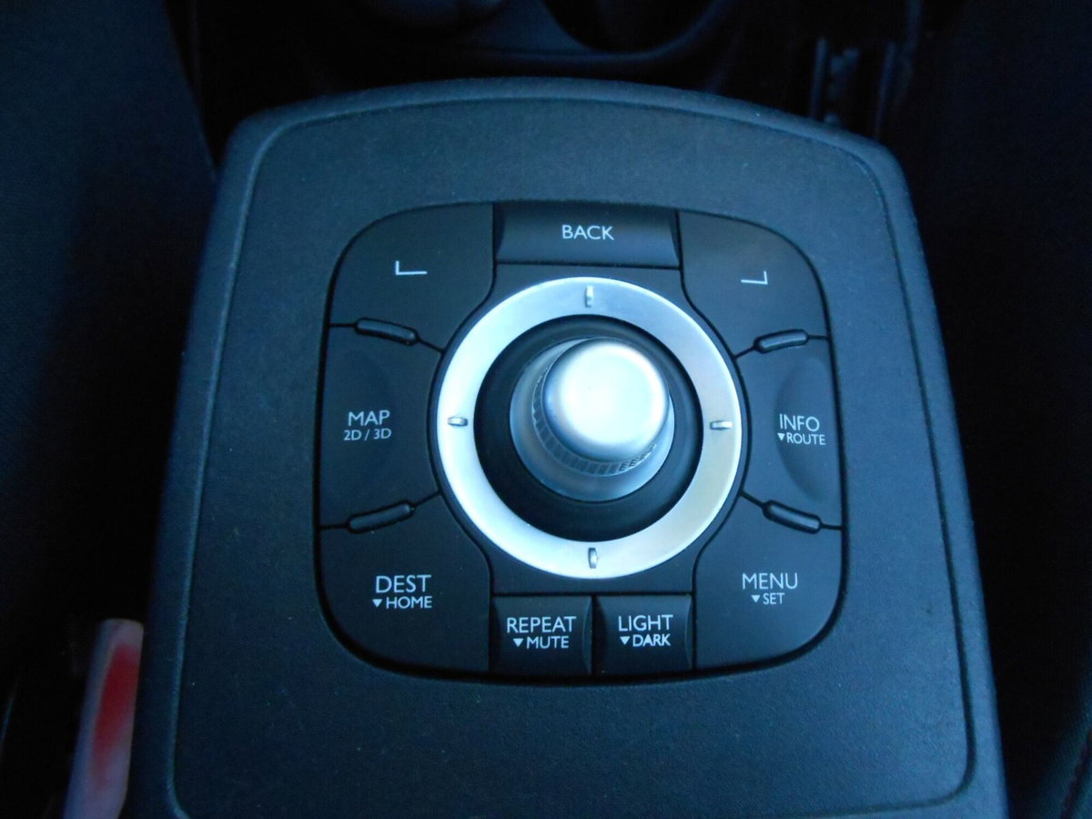 Renault Scenic E-Tech Electric XMod 1.5 dCi 110CV Wave (13)