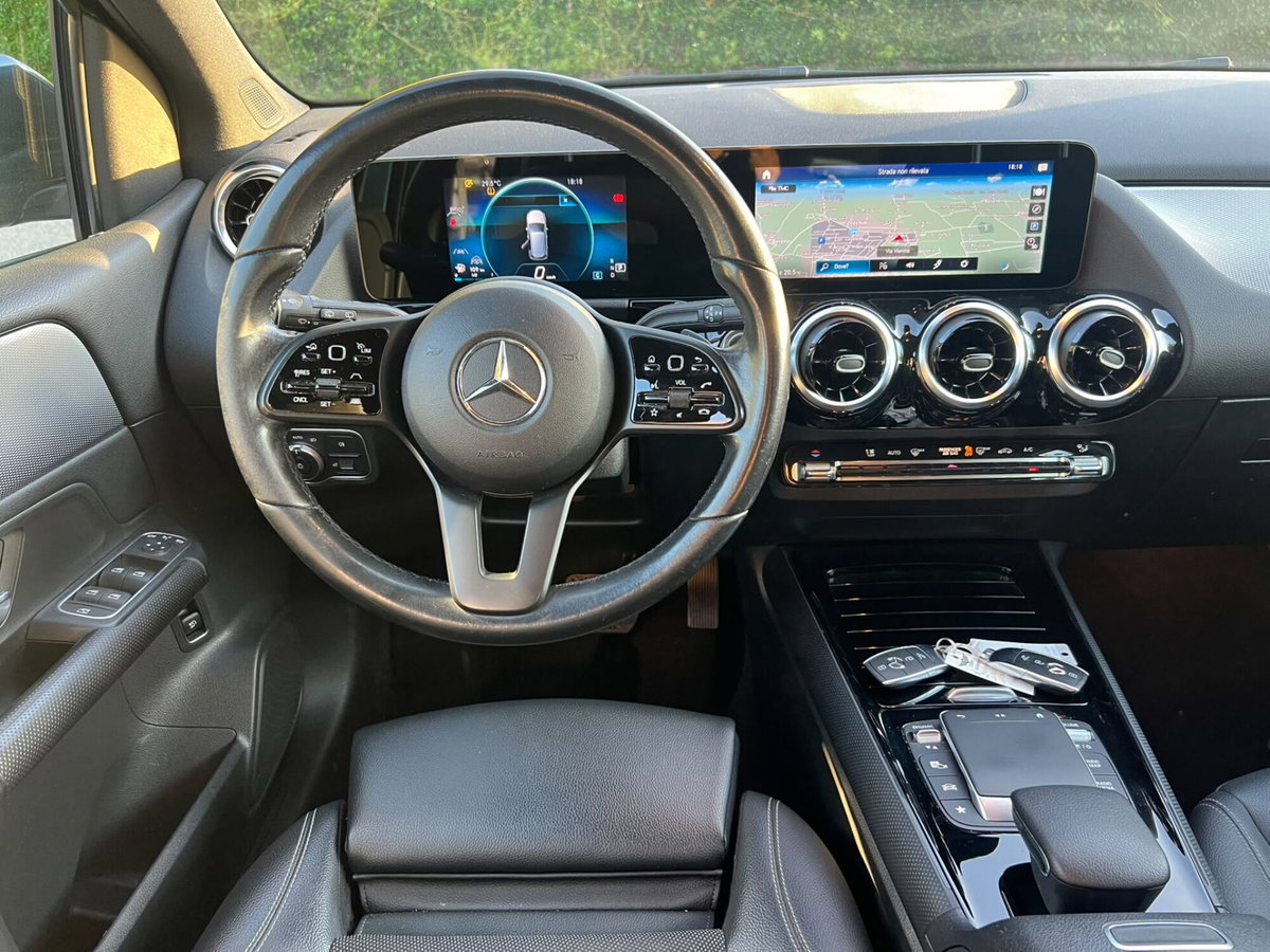 Mercedes-Benz Classe B 180 d Automatic Premium (9)