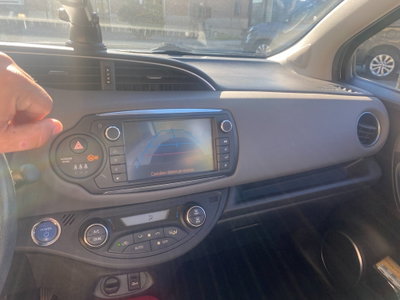 Toyota Yaris 1.5 Hybrid 5 porte Active (17)
