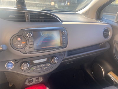 Toyota Yaris 1.5 Hybrid 5 porte Active (18)