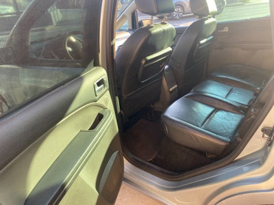Ford Focus 1.6 TDCi (110CV) Ghia (13)