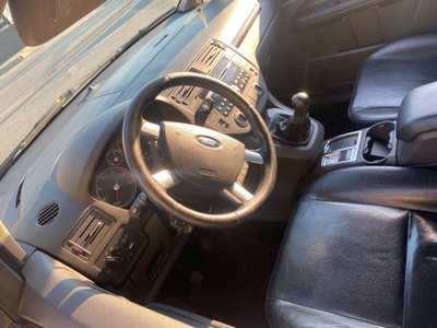 Ford Focus 1.6 TDCi (110CV) Ghia (8)