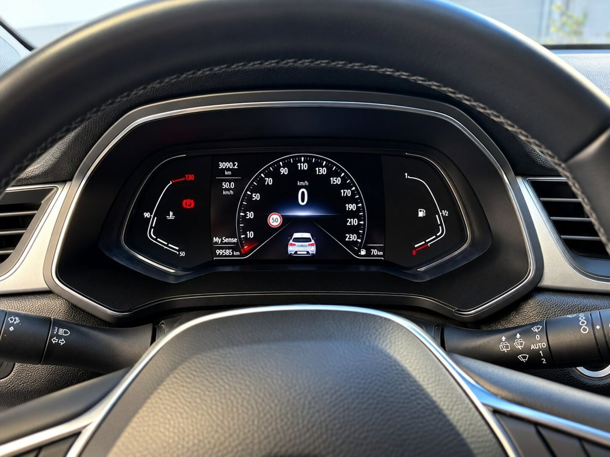 Renault Captur Mild Hybrid 140 CV Intens (6)