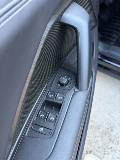 Volkswagen Tiguan 2.0 tdi Edition 150cv dsg (10)