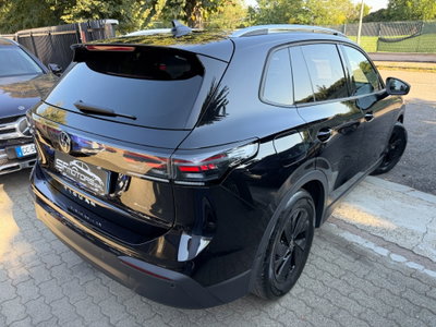 Volkswagen Tiguan 2.0 tdi Edition 150cv dsg (6)