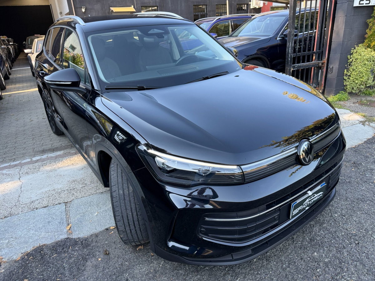 Volkswagen Tiguan 2.0 tdi Edition 150cv dsg (7)