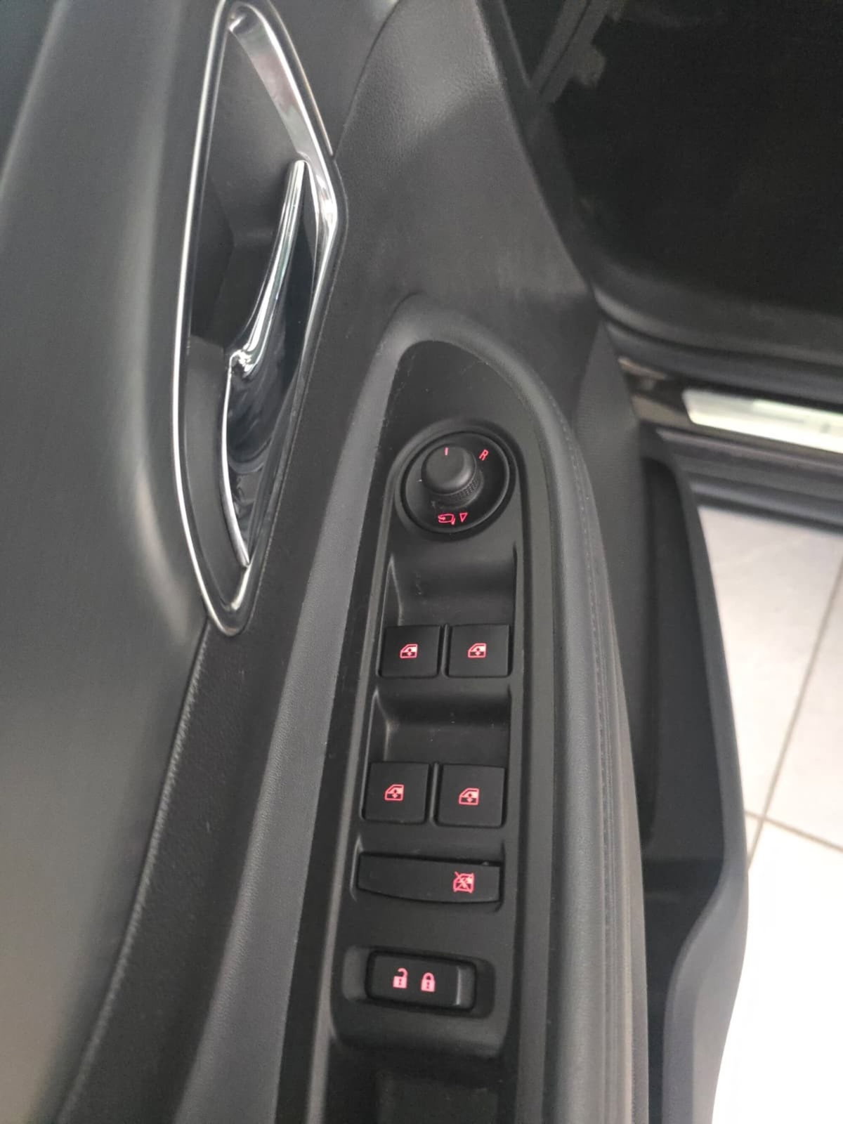 Opel Mokka 1.4 Turbo GPL Tech 140CV 4x2 Cosmo (9)