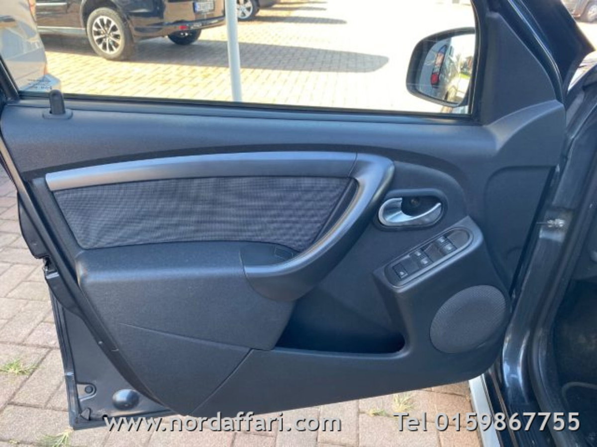 Dacia Duster 1.6 115 CV S&S 4x2 GPL Serie Speciale Brave (18)