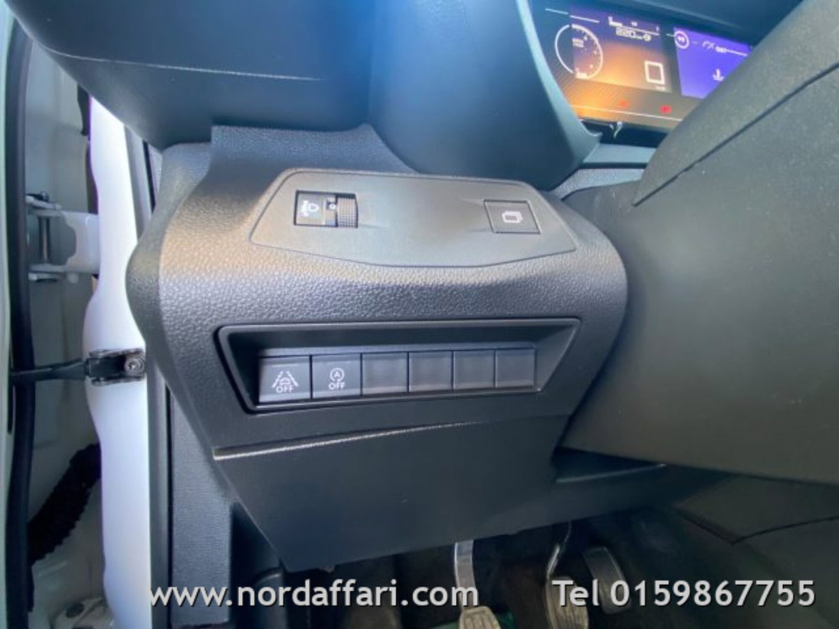 Citroen Berlingo Furgone BlueHDi 100 Van M Club (12)