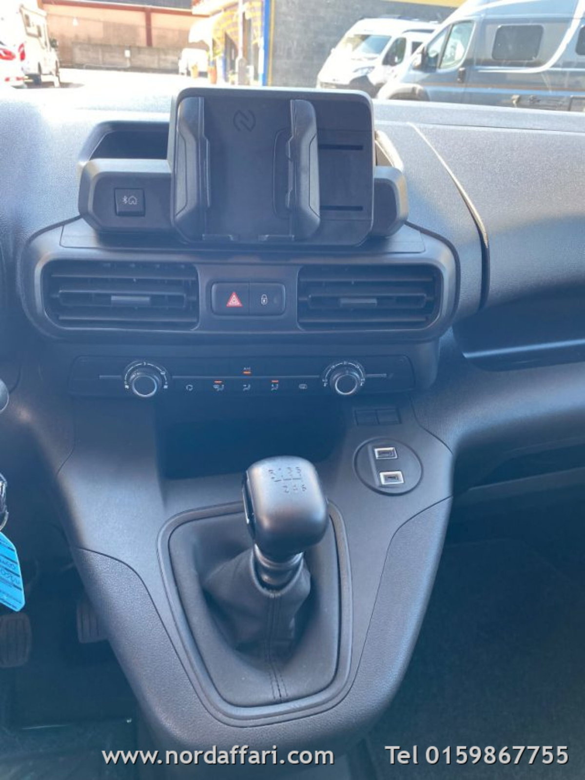 Citroen Berlingo Furgone BlueHDi 100 Van M Club (9)