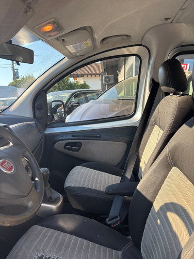 Fiat Qubo 1.3 MJT 75 CV Trekking (12)