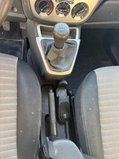 Fiat Qubo 1.3 MJT 75 CV Trekking (14)