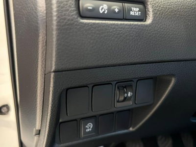 Nissan Qashqai 1.5 dCi N-Connecta (19)