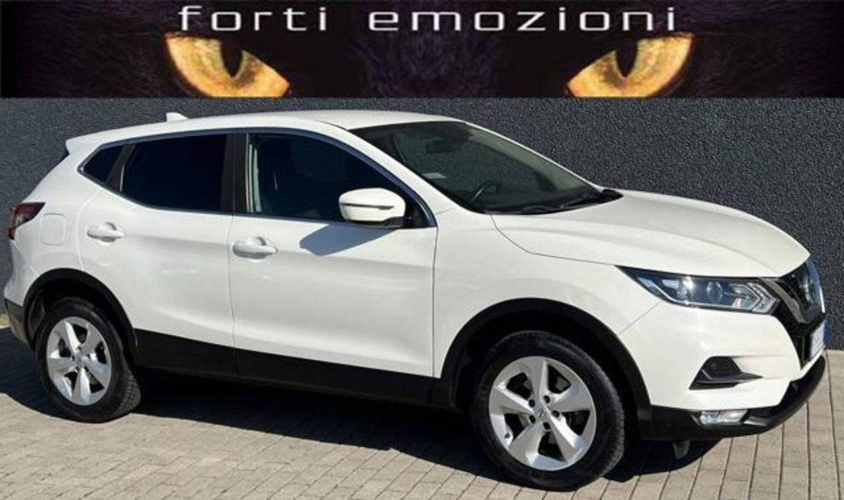 Nissan Qashqai 1.5 dCi N-Connecta (4)