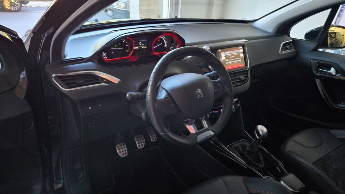 Peugeot 2008 120 S&S GT Line (15)