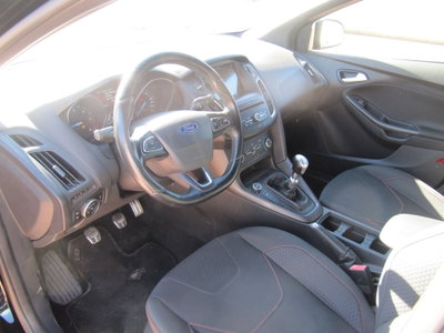 Ford Focus 1.5 TDCi 120 CV Start&Stop ST Line (10)