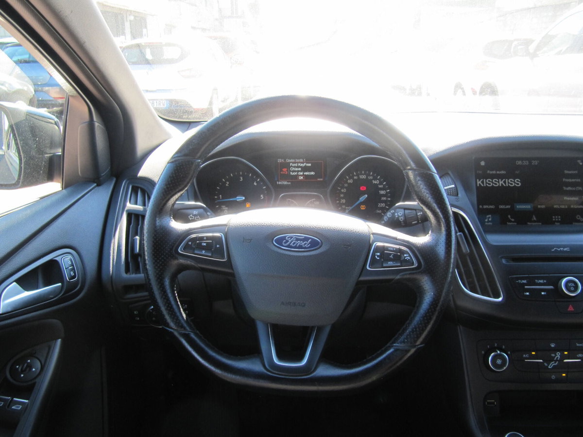 Ford Focus 1.5 TDCi 120 CV Start&Stop ST Line (7)
