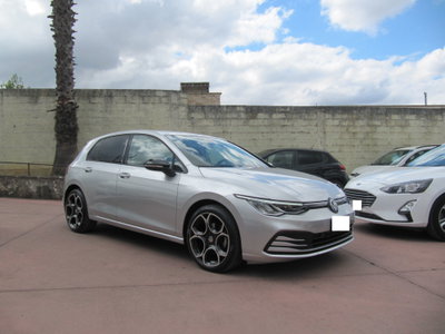 Volkswagen Golf 2.0 TDI DSG SCR Style (4)
