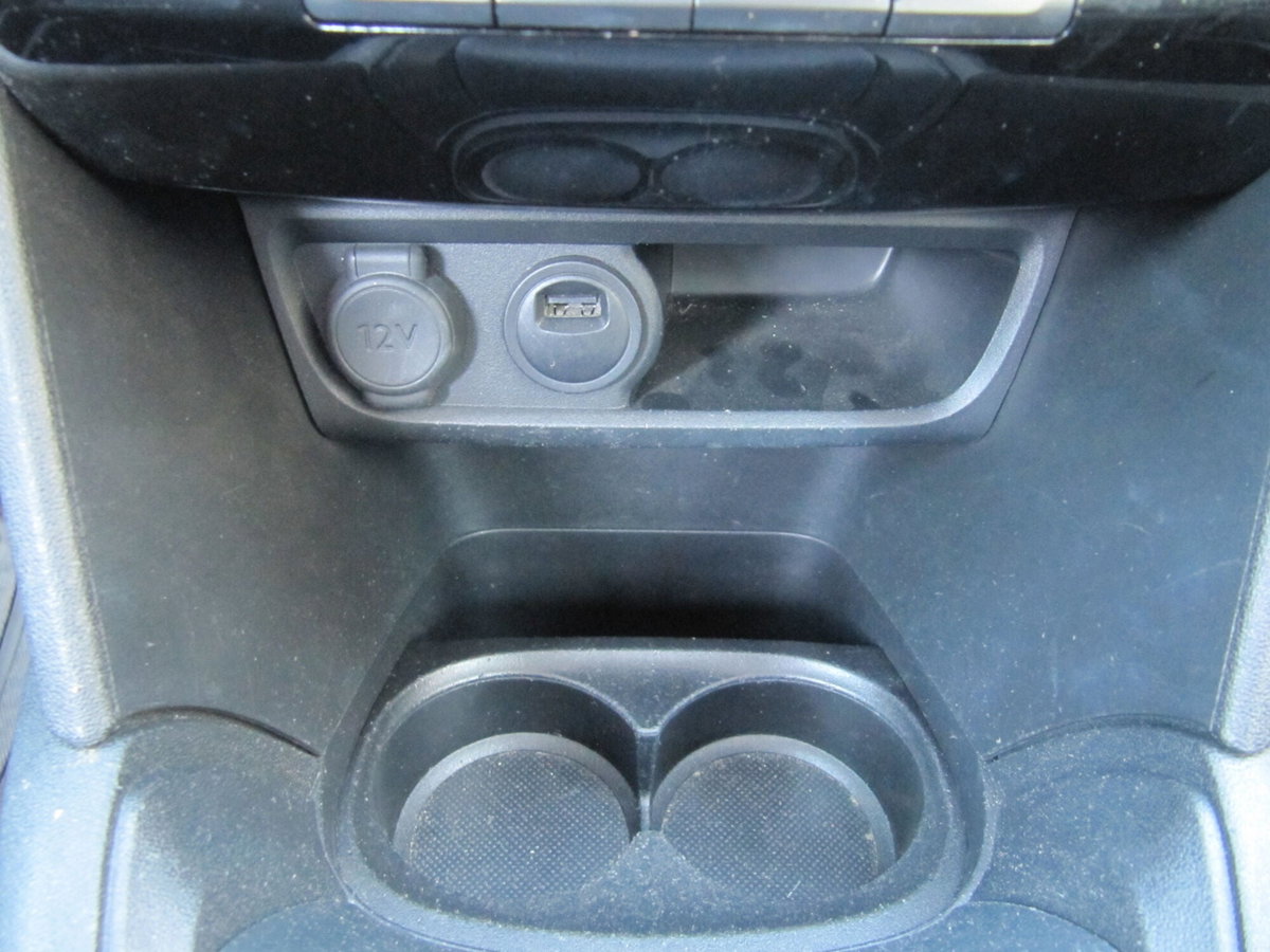 Peugeot 208 BlueHDi 100 Stop&Start 5 porte Allure (10)