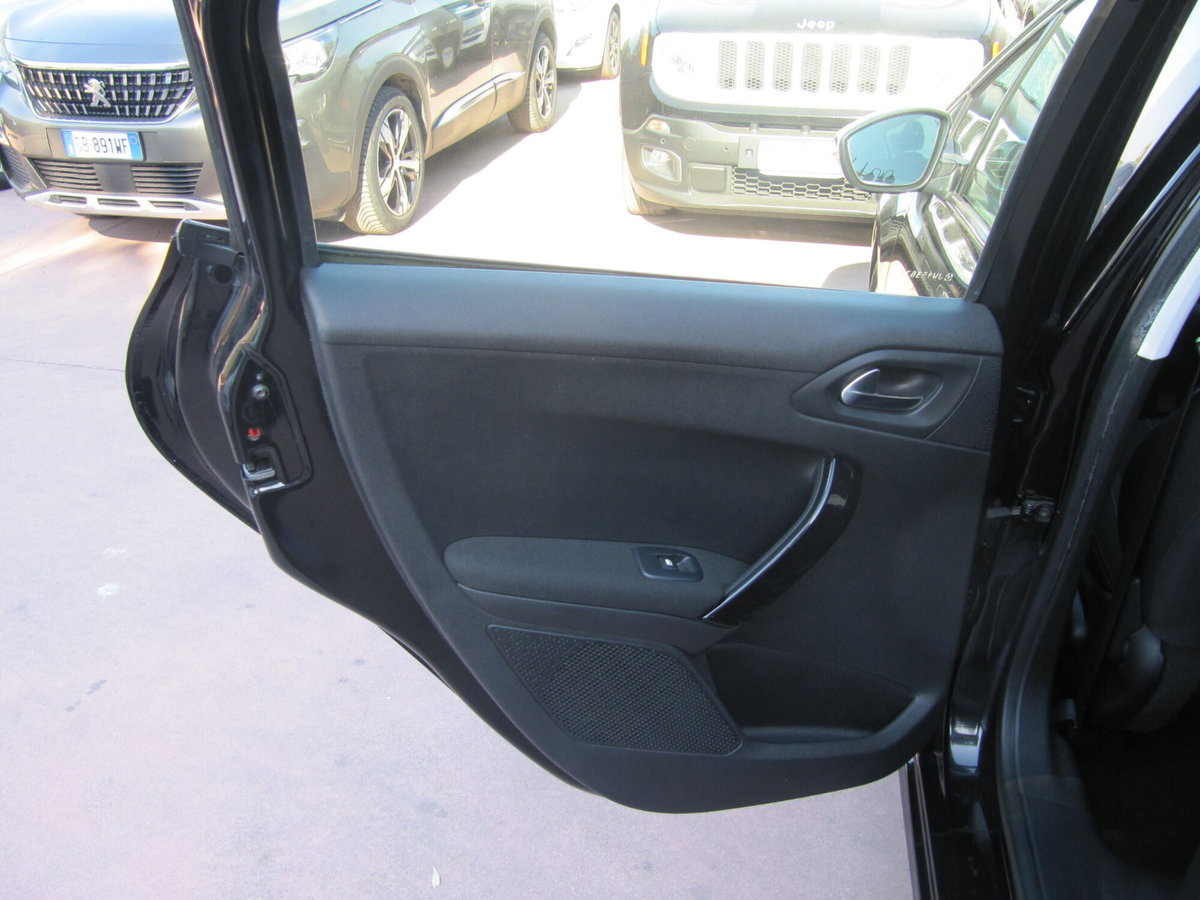 Peugeot 208 BlueHDi 100 Stop&Start 5 porte Allure (15)