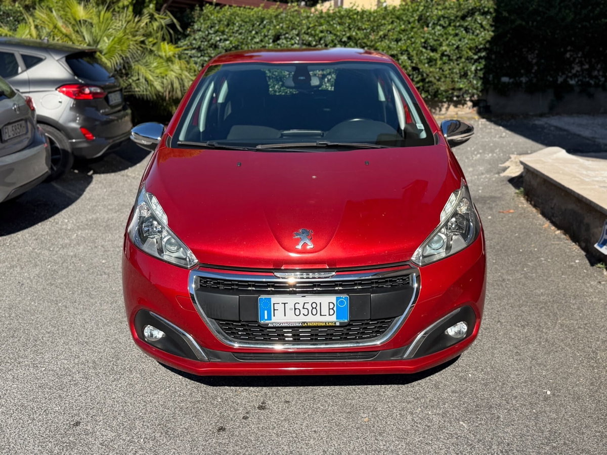 Peugeot 208 82 5 porte Allure (2)