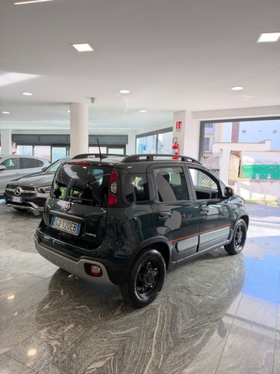 Fiat Panda 1.0 FireFly S&S Hybrid City Cross (5)