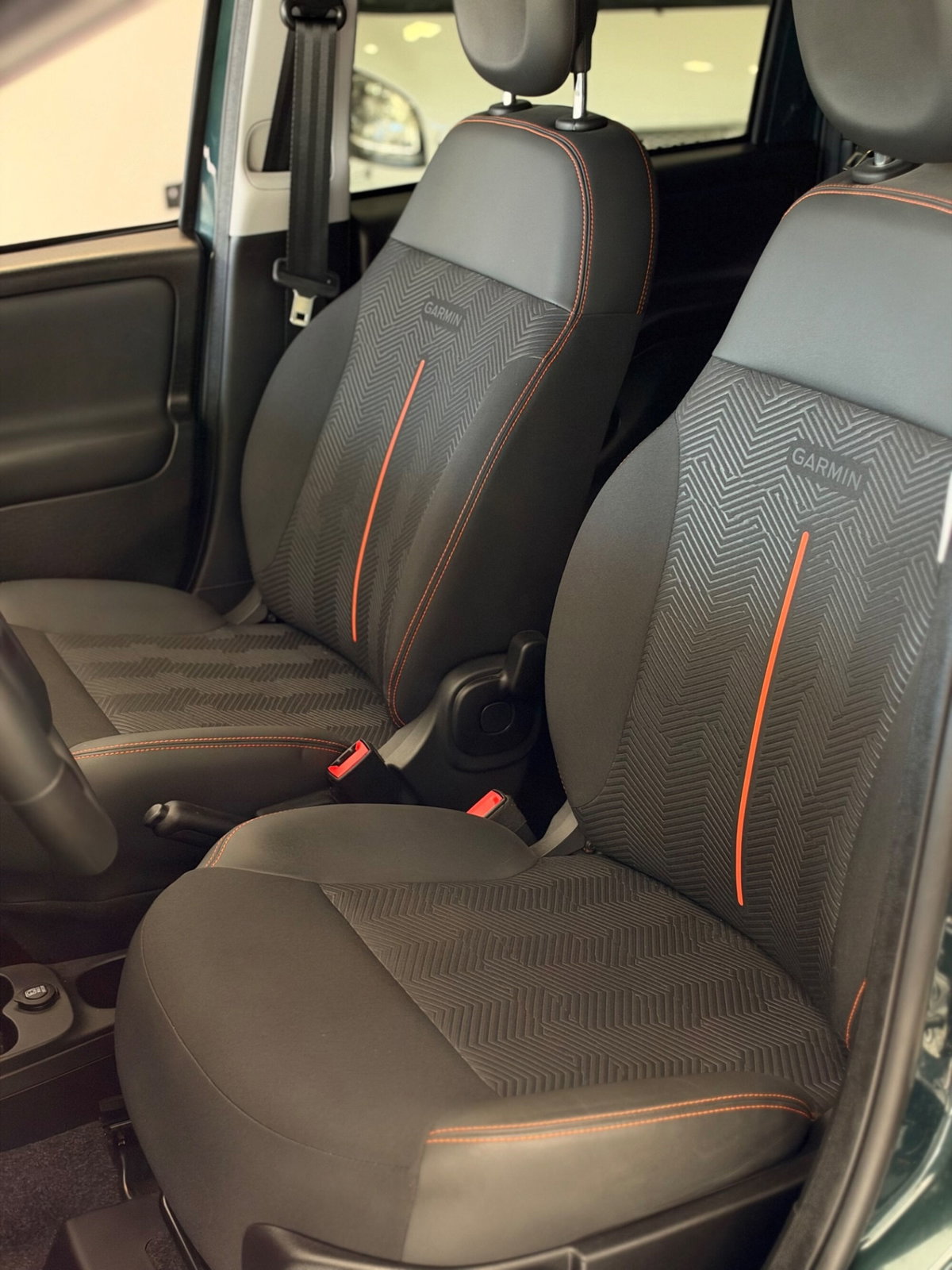 Fiat Panda 1.0 FireFly S&S Hybrid City Cross (10)
