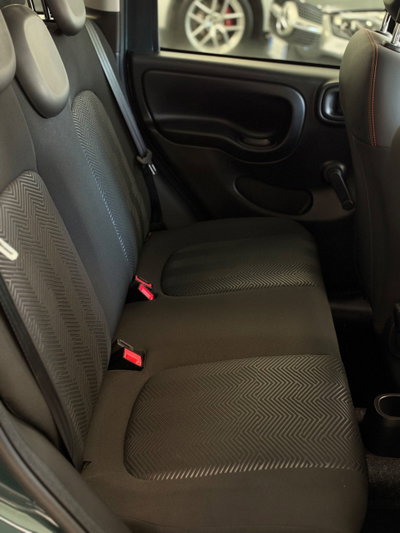 Fiat Panda 1.0 FireFly S&S Hybrid City Cross (12)