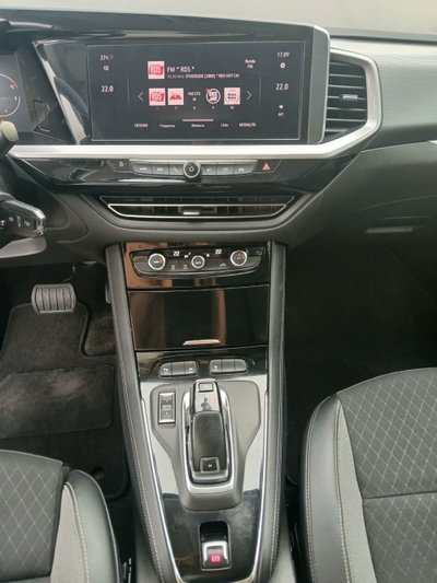 Opel Grandland 1.5 diesel Ecotec aut. Business Elegance (5)
