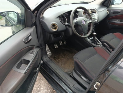 Fiat Bravo 1.9 MJT 120 CV Active (7)
