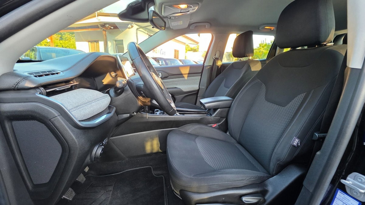 Jeep Compass 1.6 Multijet II 2WD S (8)