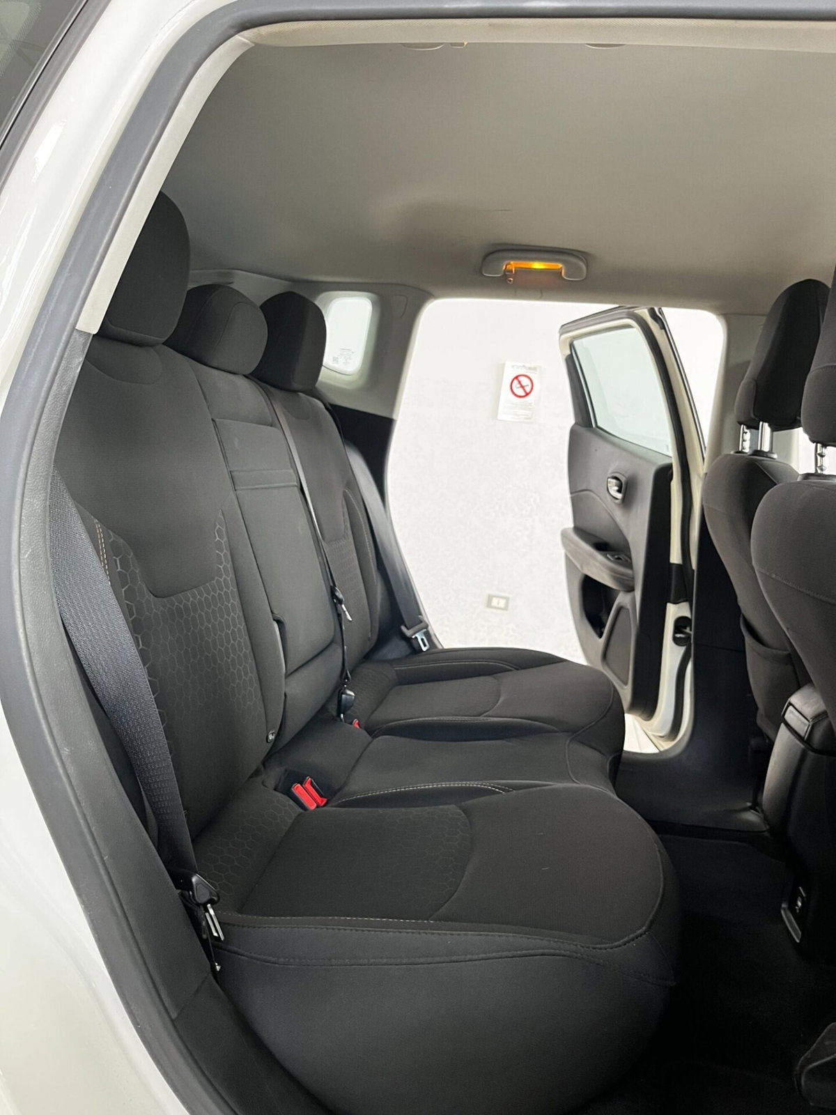 Jeep Compass 2.0 Multijet II aut. 4WD Longitude (10)