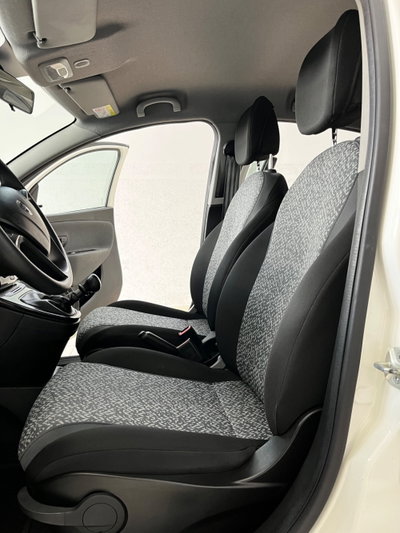 Lancia Ypsilon 1.0 FireFly 5 porte S&S Hybrid Ecochic Silver (13)