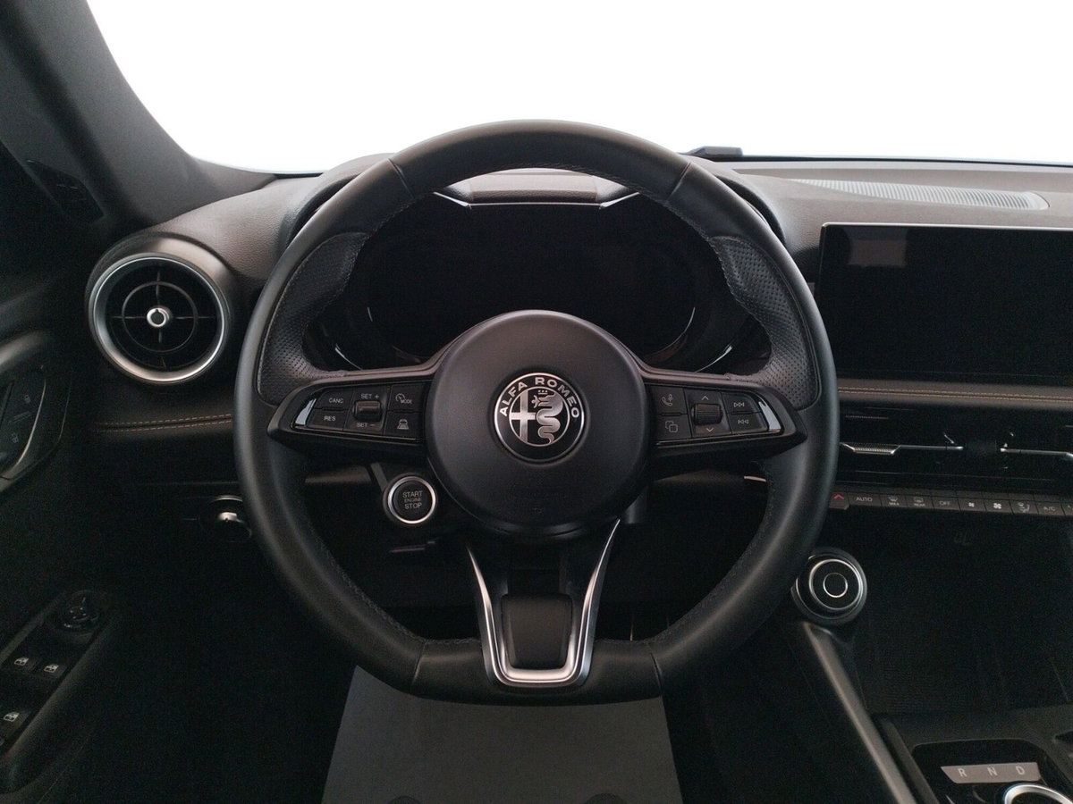 Alfa Romeo Tonale 1.6 Veloce 130cv tct6 (15)