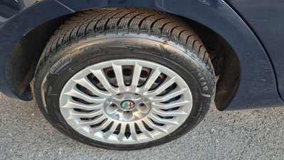 Alfa Romeo Giulietta 1.6 JTDm Ti 120cv (8)