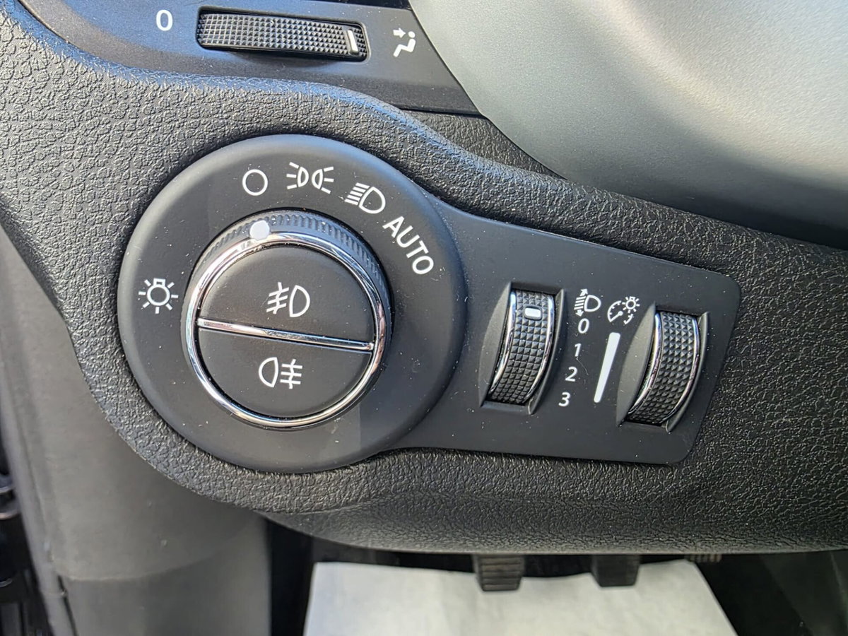 Fiat 500X 1.6 MultiJet 130 CV Cross Dolcevita (10)