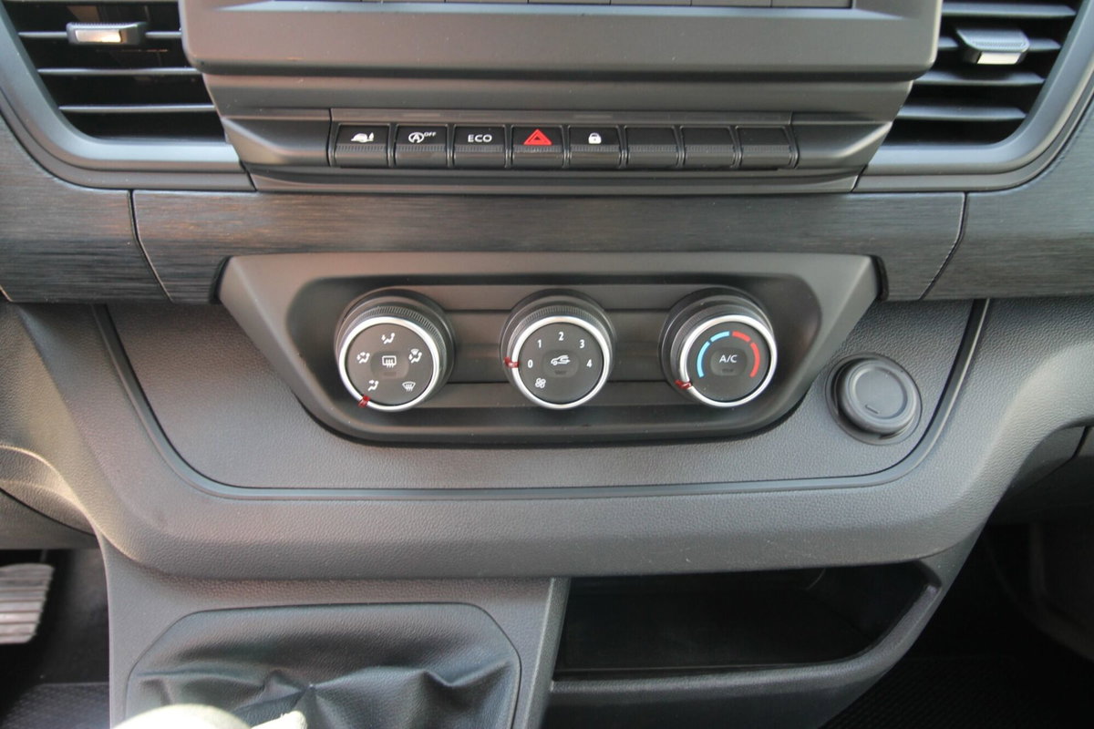 Renault Trafic Furgone T29 2.0 dCi 150CV PC-TA Furgone Energy Ice (11)