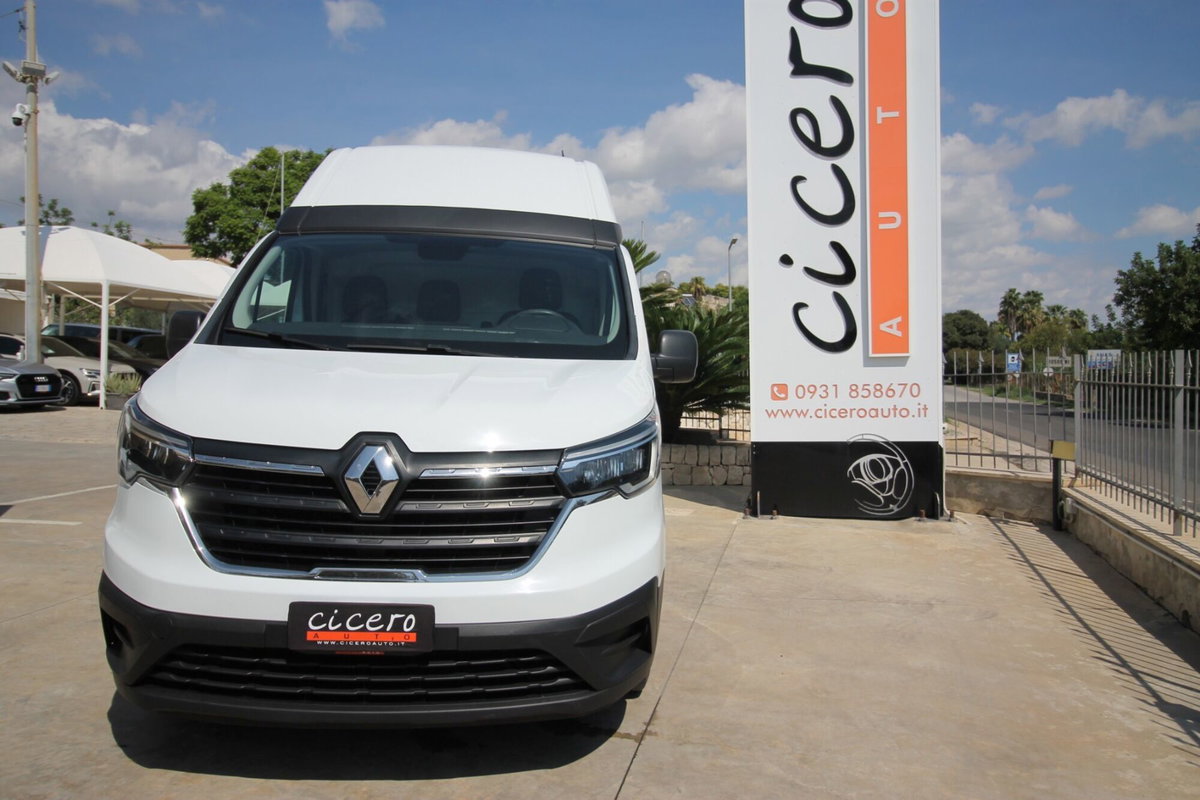 Renault Trafic Furgone T29 2.0 dCi 150CV PC-TA Furgone Energy Ice (2)