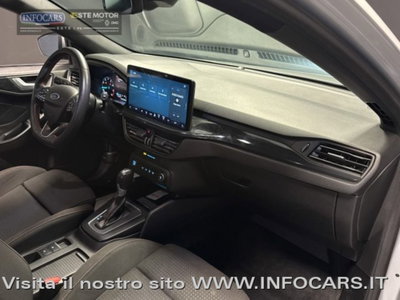 Ford Focus Station Wagon 1.0 EcoBoost Hybrid 155 CV SW ST-Line (12)