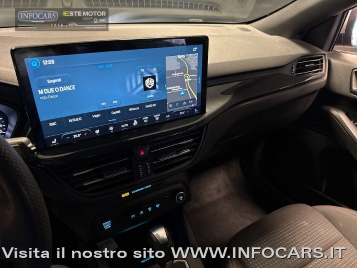Ford Focus Station Wagon 1.0 EcoBoost Hybrid 155 CV SW ST-Line (19)