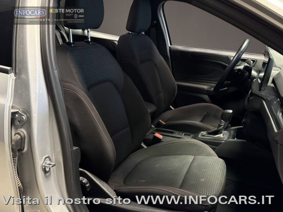 Ford Focus Station Wagon 1.0 EcoBoost Hybrid 155 CV SW ST-Line (6)