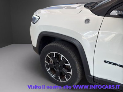 Jeep Compass 1.3 T4 240CV PHEV AT6 4xe Trailhawk (20)