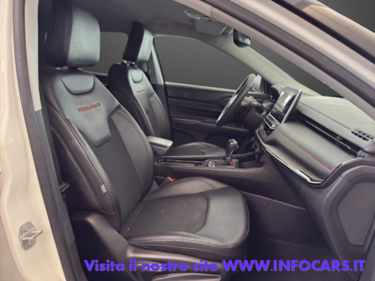 Jeep Compass 1.3 T4 240CV PHEV AT6 4xe Trailhawk (6)