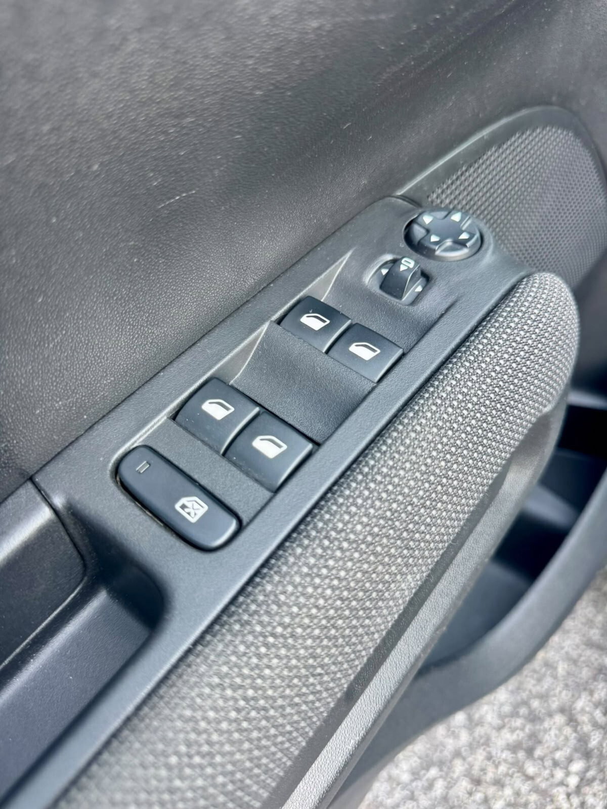 Citroen C3 Aircross BlueHDi 100 S&S Shine (9)